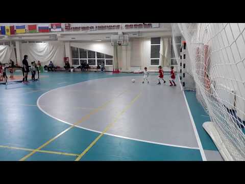 Școala de fotbal pentru copii de la 3 ani TRACIA. Antrenamentul de pe 23.01.2019