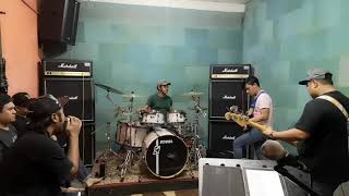 Download lagu mahound dunia - testing mp3