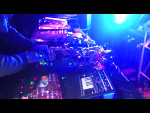 BAROUF(Les Enfants Sages)@BASS FISTING3.mov