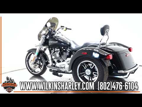 2021 Harley-Davidson FLRT Freewheeler in Vivid Black