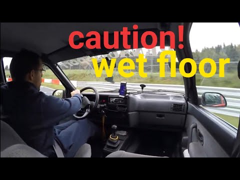 Almost crash Nürburgring Nordschleife Touristenfharten Renault 19