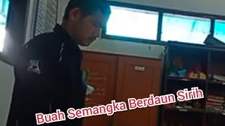 Download lagu Buah Semangka Berdaun Sirih  dengan elekton mp3 Download lagu Buah Semangka Berdaun Sirih  dengan elekton mp3