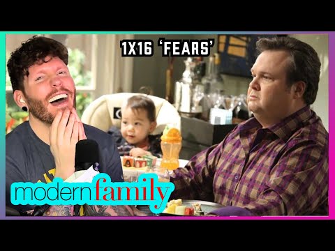 First time watching MODERN FAMILY Reaction 1x16 'Fears'