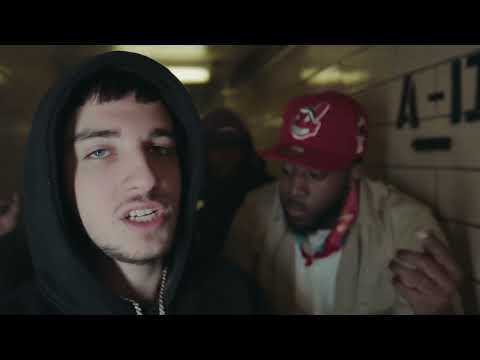 917 Racks X Dontkallmeluxxy- Praise da lord