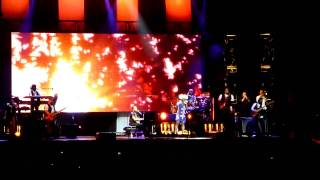 John Legend and India Arie singing Good Morning