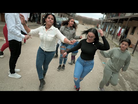 Gipsy MT band  - Romske tance Trencianska