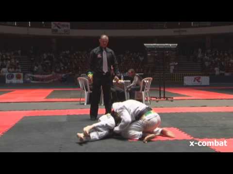 MUNDIAL ROCKSTRIKE 2012 - Juliano Macário x Mayko Araújo by X-COMBAT