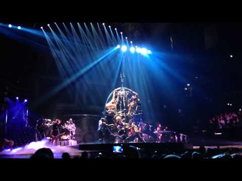 Pink Sober Live in Manchester April 15th 2013 - P!nk VIP Front Row HD