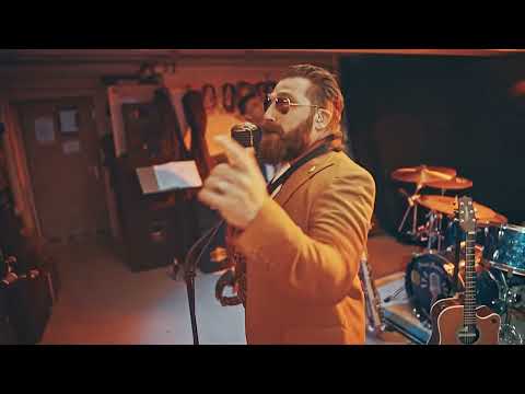 Rough Rolling Blues Explosion   Mad Guz & the Mojos with She's Dynamite .