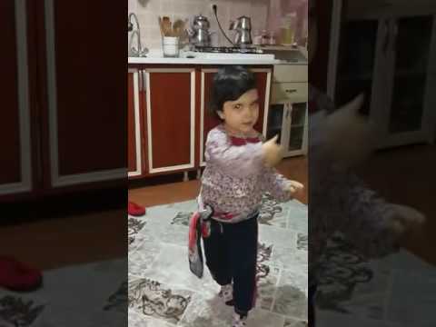 Bu kız harika oynuyor yazel👍