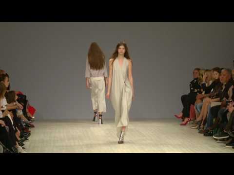 ELENA BURENINA. Показ коллекции SS на 37 Ukrainian Fashion Week