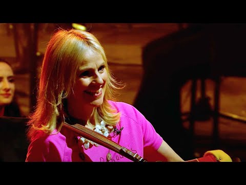 Sharon Shannon 'Frenchie's Reel' | RTÉ Shine Your Light - Solstice