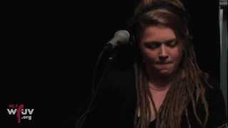 Crystal Bowersox - &quot;I Am&quot; (Live at WFUV)