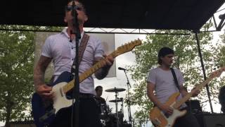 Dave Hause and The Mermaid - Bury Me In Philly