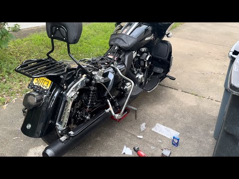Harley Motorcycle Progressive 990 Suspension / Install Adjustment Detail How To / HFK HM 201 Dashcam