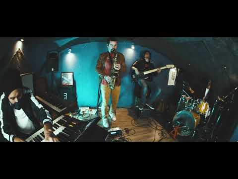 ELECTROPHAZZ - Virus [PHAZZ ROOM #4]