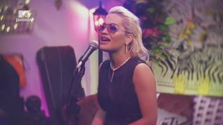 Rita Ora performs a stripped-down version of &quot;Only Want You&quot; (MTV Jammin&#39;)