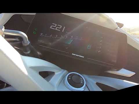 BMW K1600GT 2023 Acceleration