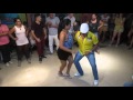 La descarga final con los bailadores en TinTinDeo.