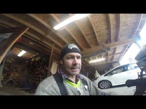 HHHMMMM  28'' or 32'' axe handle .