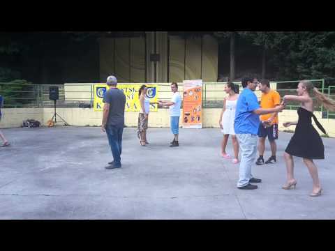Výuka spoločenských tancov v Líščom údolí :-)