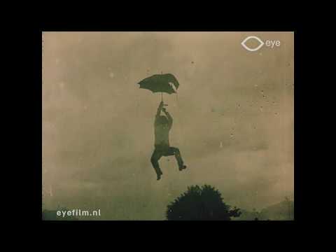 Gavroche vend des parapluies