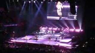Celine Dion - Can't Fight The Feeling (Sydney 5/04/08)