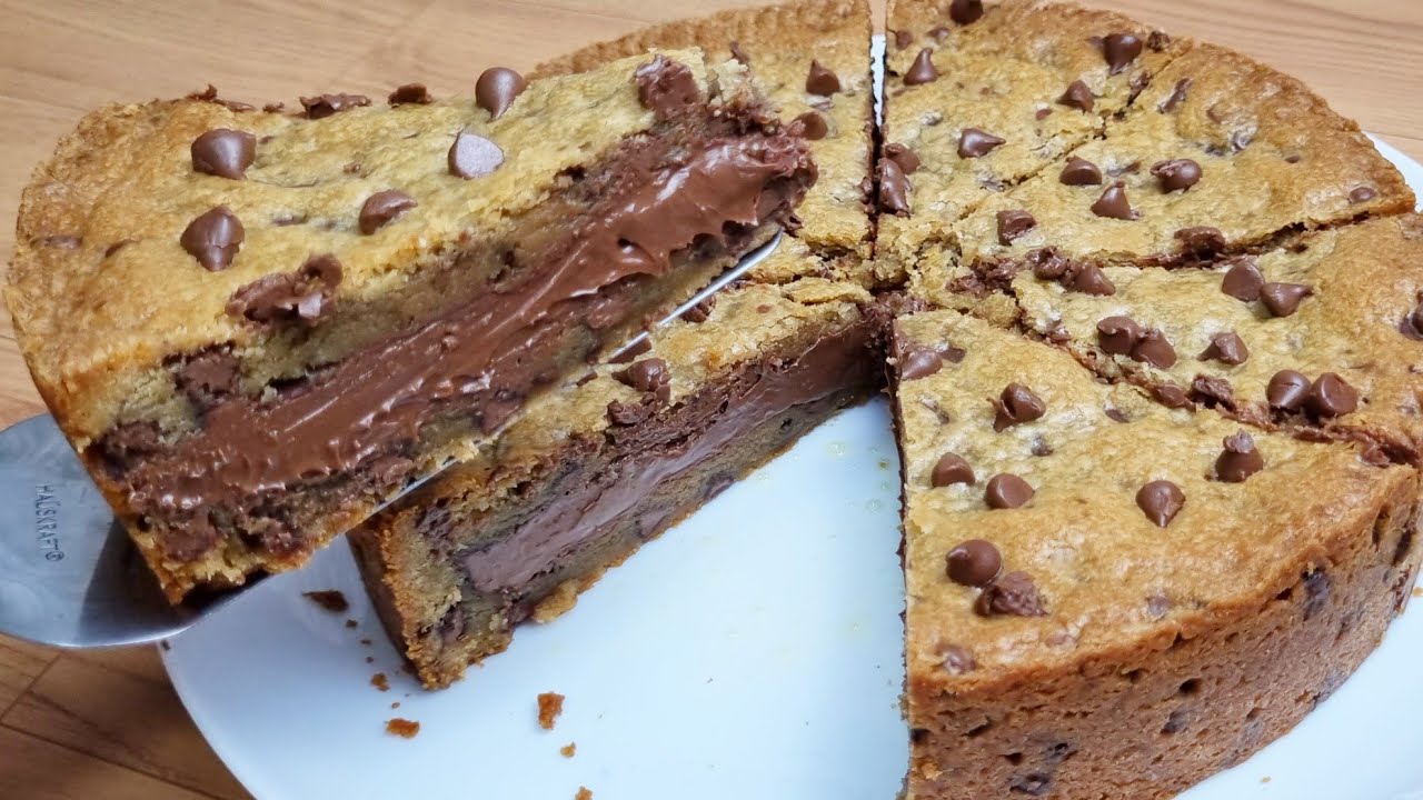 VOCÊ PRECISA FAZER ESSA TORTA COOKIE DE NUTELLA crocante por fora e macia por dentro