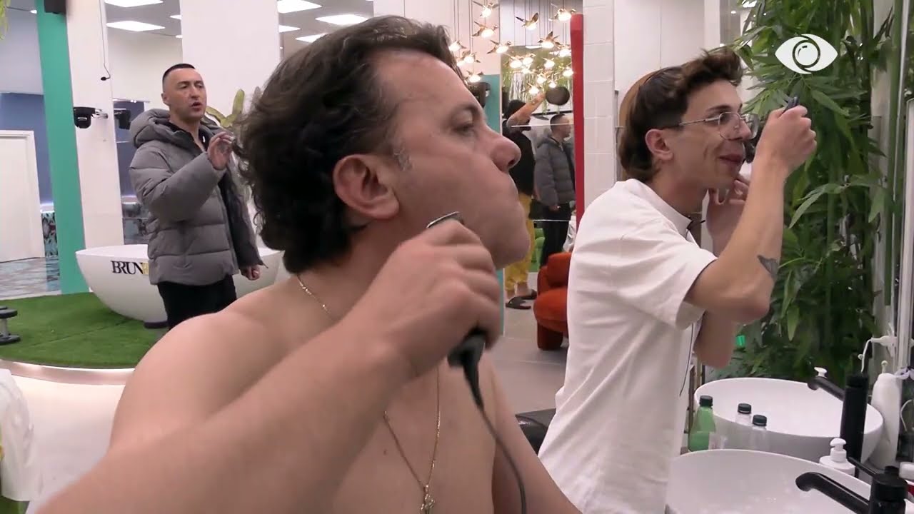 “Nëse e di nga vjen fjala horr...”/ G Bani debaton me Vserlon: Ti je analfabet