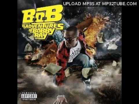 Клип B.o.B. feat. Hayley Williams & Eminem - Airplanes Pt 2