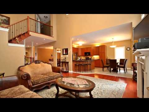 38 Wolfson Crescent, Richmond Hill