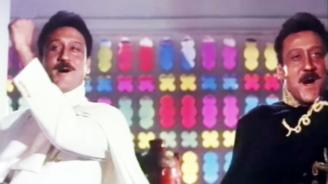 Chhat Ke Upar Do Kabutar Lyrics | Dil Hi To Hai | Sagarika Mukherjee, Sonali Bajpai, Manhar Udhas, Sudesh Bhosle | Laxmikant Pyarelal