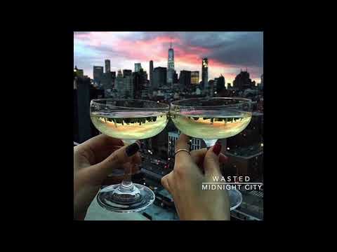 Tiësto & M83: Wasted x Midnight City