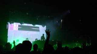 Rustie - Raptor (Live at the El Rey, 1/16/2015)