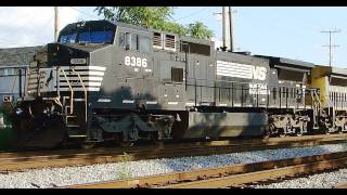 preview picture of video 'Rare - NS Meets CSX in Lansdowne'