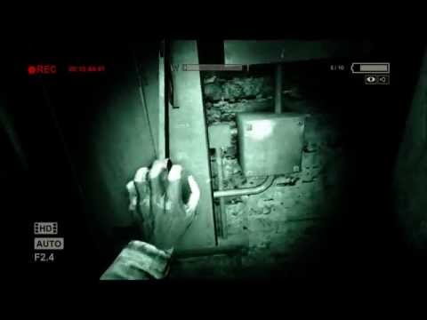 Pelataan Outlast osa 1