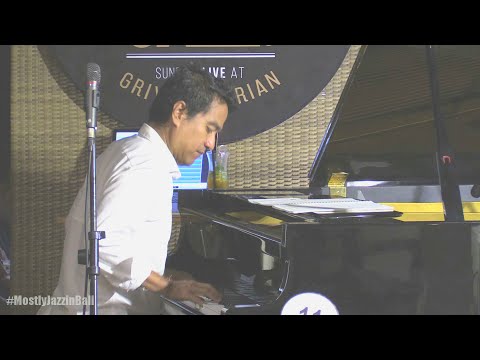 Indra Lesmana Trio ft Jamie Aditya - Getting Some Fun Out Of Life @ Mostly Jazz 28/02/2016 [HD]