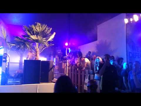 Copyright @ Defected stage Lakedance 10/08/2013