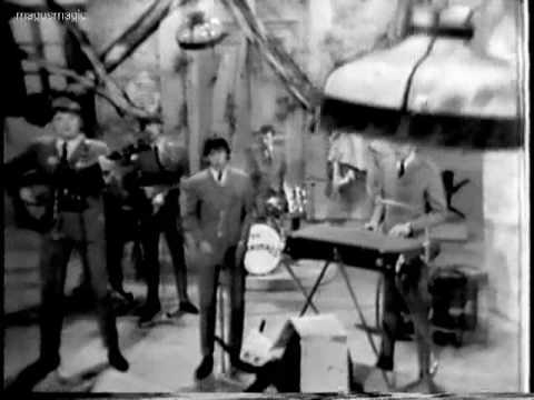The Animals - We Gotta Get Out Of This Place (Live, 1965) ♫♥