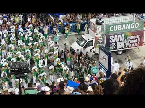 Cubango 2018 - Bateria saindo do Recuo do Setor 3 - (Desfile Oficial) - [HD] - 10/02/2018