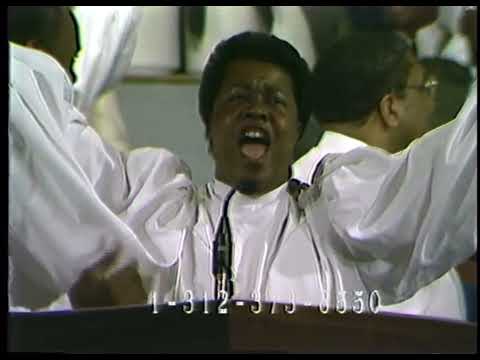 Fellowship Baptist Church Choir feat. Dorothy Anderson - "How I Got Over"