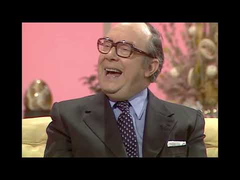 Eric Morecambe interview (1982)