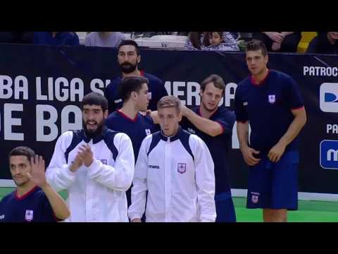 Defensor Sporting v Gimnasia de Comodoro - Stream - Group A - Liga Sudamericana 2016