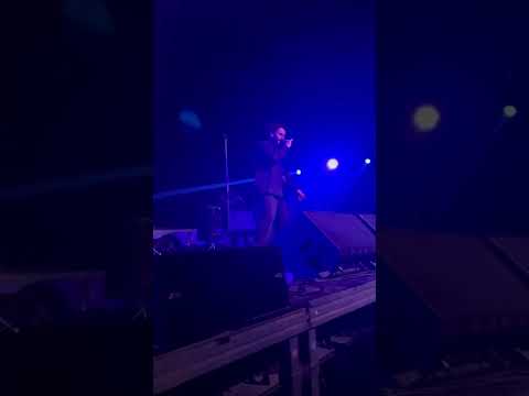 Dilla al sukhumi X Erekle Deisadze X Kay G - Love Song(LIVE)