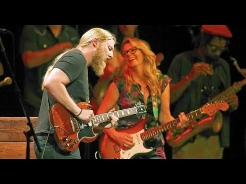 Derek Trucks rips! "Idle Wind" Bridgeport, CT 9/13/25