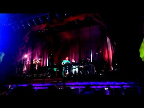 Fabrik@La Resistencia Pastis & Buenri parte 1