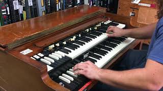 Video thumbnail for 1969 Hammond B3 Organ and Leslie 122 Speaker Cabinet by Techno Empire