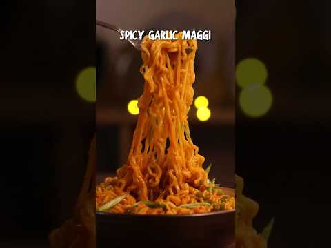 Maggi with Spicy Garlic, looks like a match made in heaven 🤤 #viral #recipe #food #shortvideo #shots