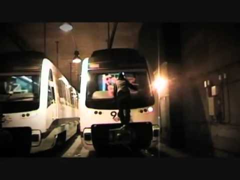 HURTO   Tsunami 2   (Videoclip no Oficial) THE LOUK