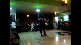 DIEGO ROMERO Y MIRARI ERBITI  - Mendoza- Milonga con Ana y Luis.